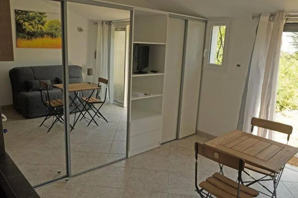 Villa La Lurette, Appartement Et Studio Saint-Étienne-les-Orgues Hébergement de vacances
