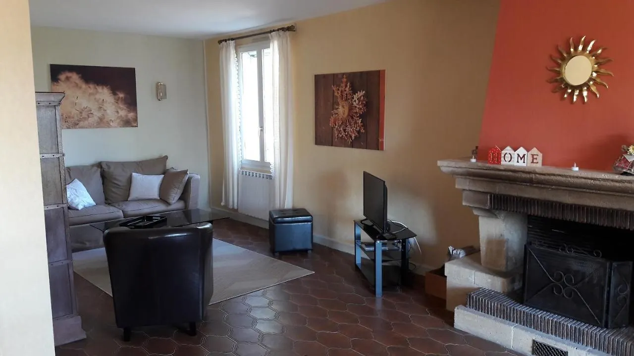 Hébergement de vacances Villa La Lurette, Appartement Et Studio Saint-Étienne-les-Orgues